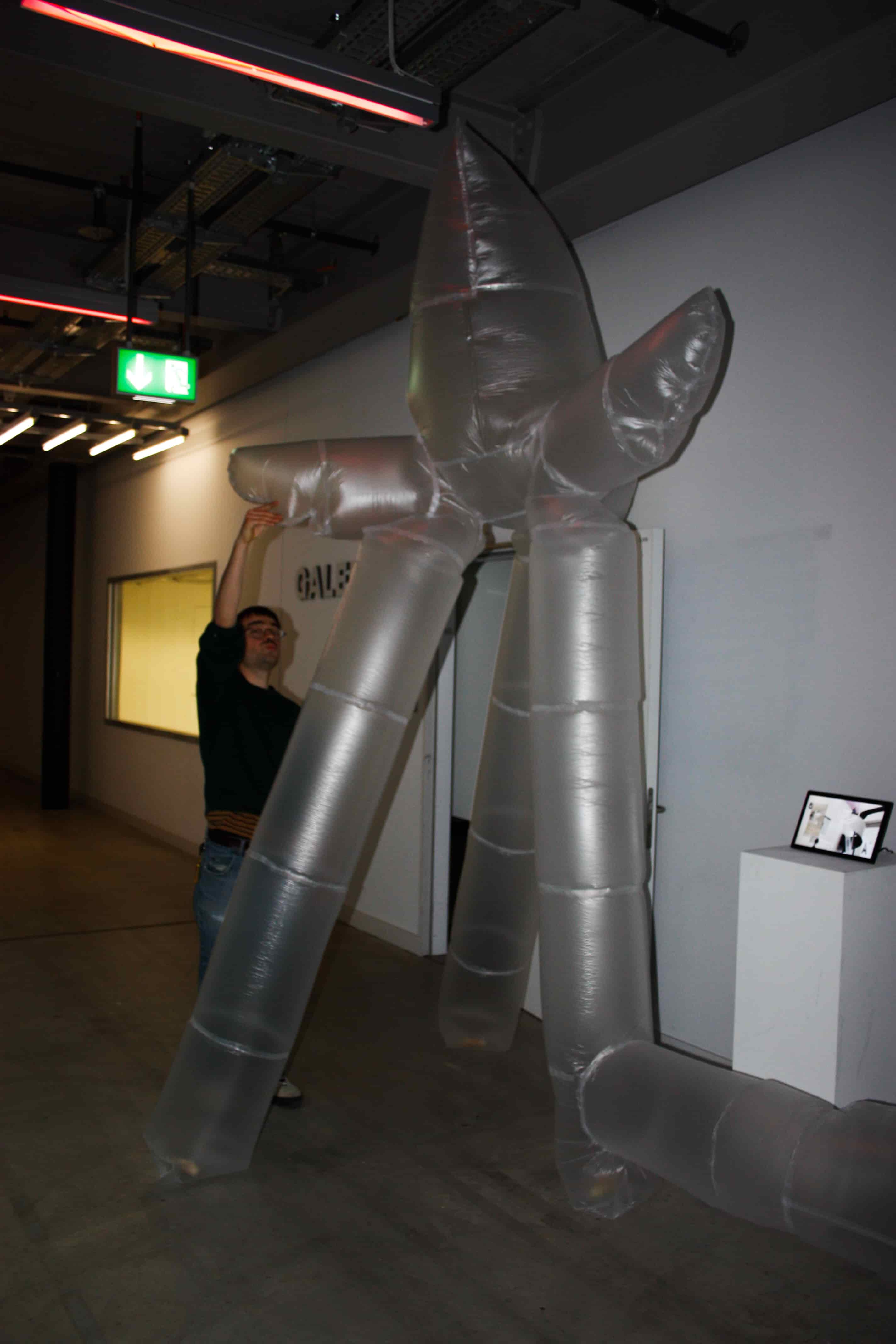 Triple Winged Pavillon